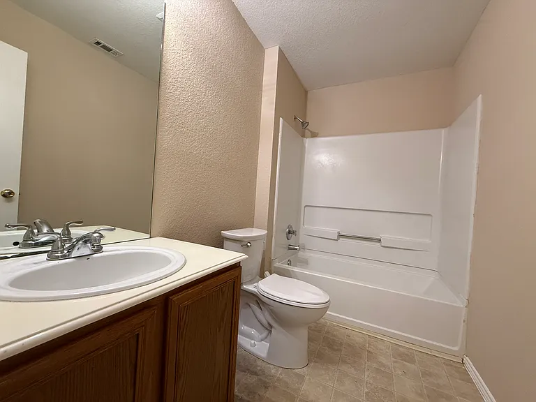 8824 Sagebrush Trl — Photo 13
