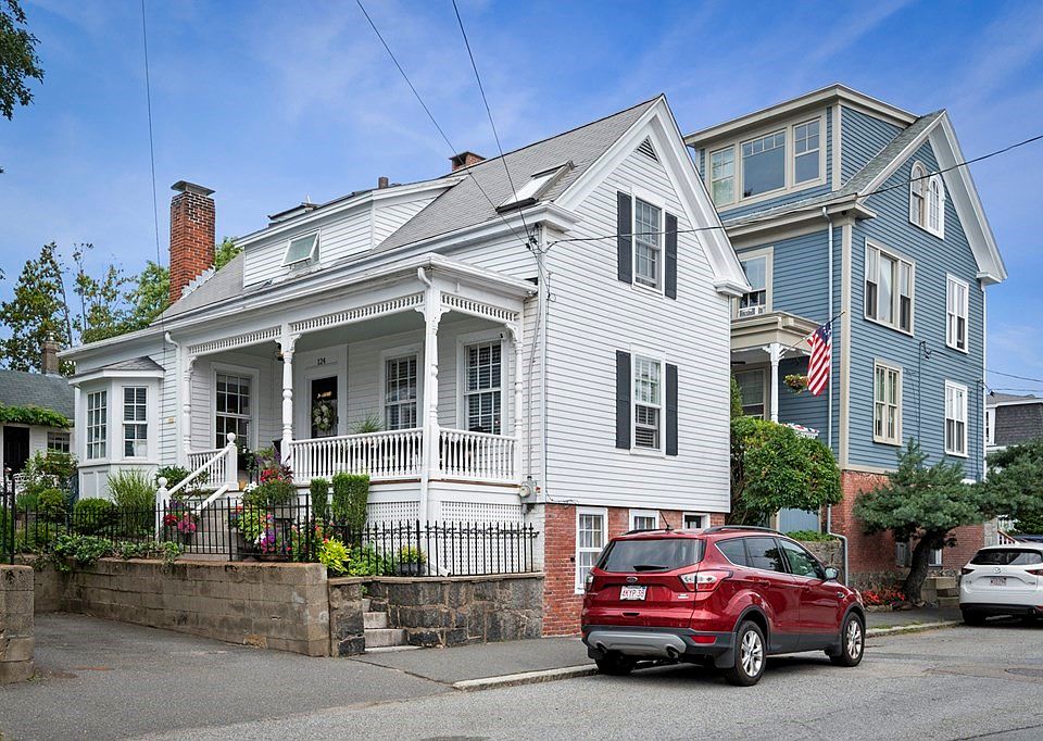 124 Front St Marblehead MA 01945 Zillow