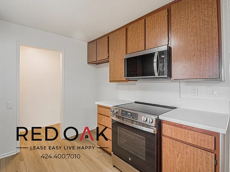 411 E Bay State St — Photo 67