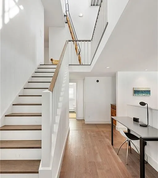 39 Shore Dr — Photo 12