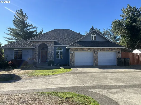 251 Martha Dr, Winchester, OR 97495