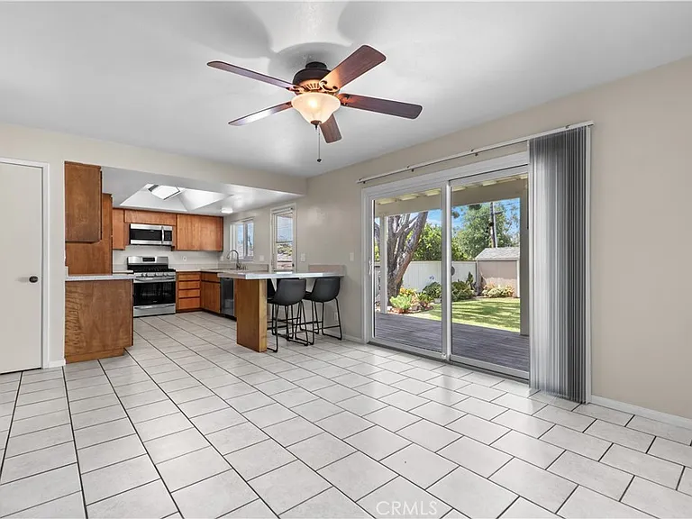 34155 Camino El Molino — Photo 8