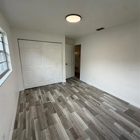 109 Dakota Ave — Photo 17