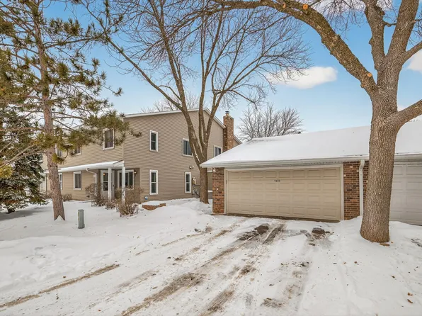 9452 Ranchview Ln N, Maple Grove, MN 55369