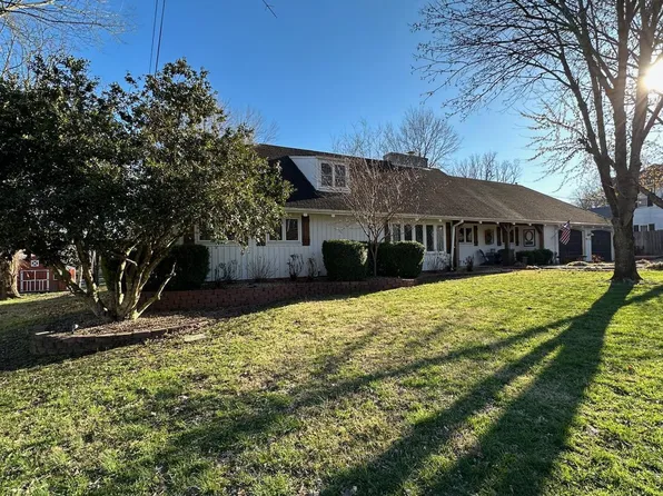 913 Chestnut Street, Thayer, MO 65791