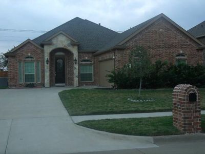 824 Danbury Dr, Desoto, TX, 75115