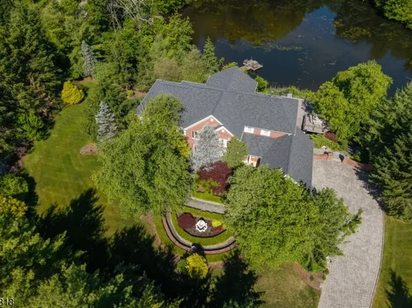 60 Morgan Dr, Sparta Twp., NJ 07871
