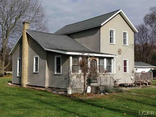 2448 Curtis Rd, Adrian, MI 49221