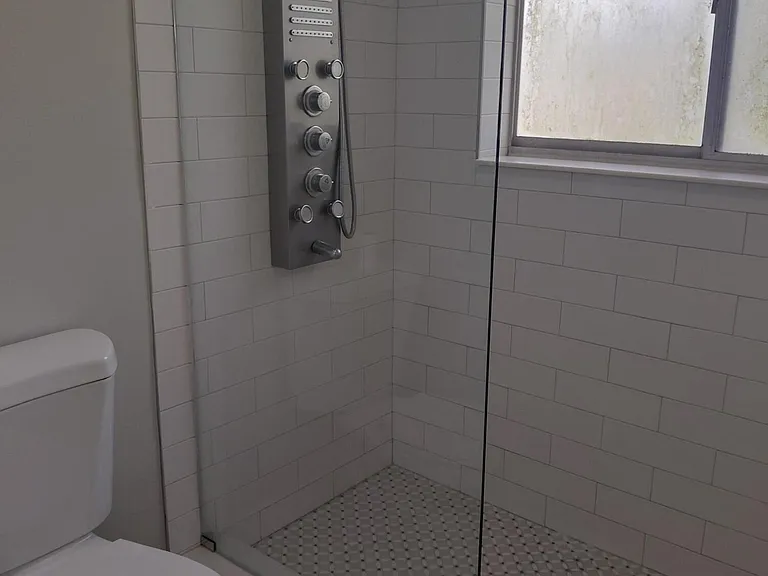 2147 Discovery Cir W — Photo 13