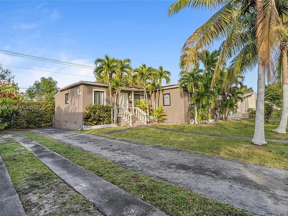 8311 SW 34th Ter