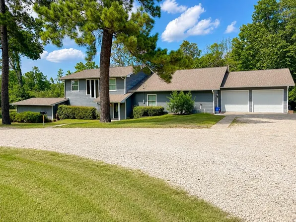 903 S Houston St, Livingston, TX 77351