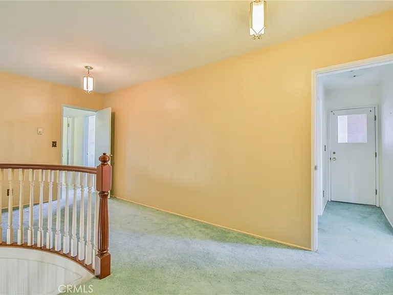 3744 Pine Ave — Photo 18