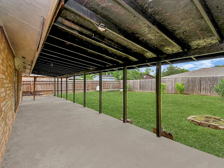 10131 Kent Towne Ln — Photo 18