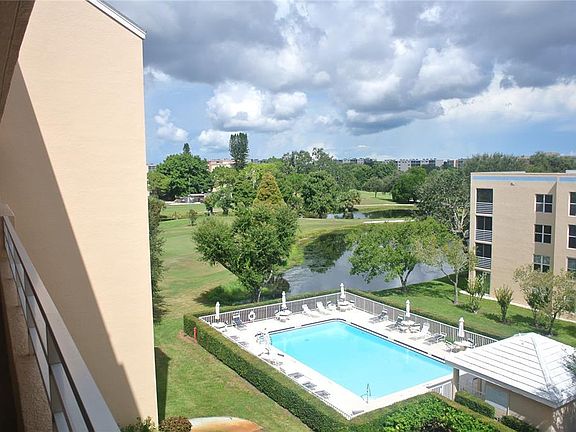 4th image of 4460 Fairways Blvd APT 405
