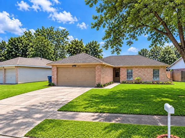16347 Villaret Dr, Houston, TX 77083