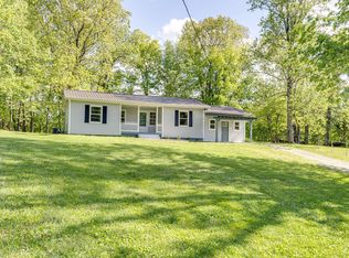 7357 Peaceful Acres Rd, Greenbrier, TN 37073