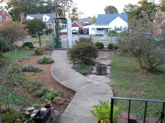 3rd image of 2613 Floraland Dr NW