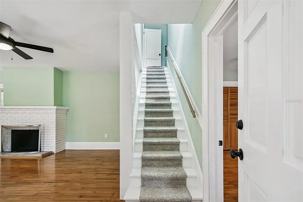 3 bed, 2.5 bath, 1546 sqft, $4,000 — Photo 4