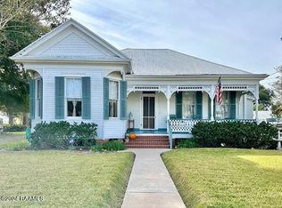 909 1st St, Franklin, LA 70538