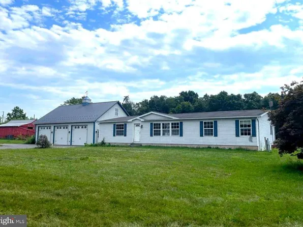 325 Orphanage Rd, Littlestown, PA 17340