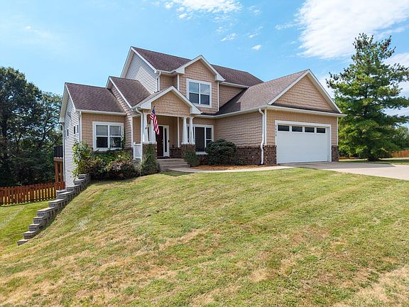 2nd image of 2520 Vashon Ct