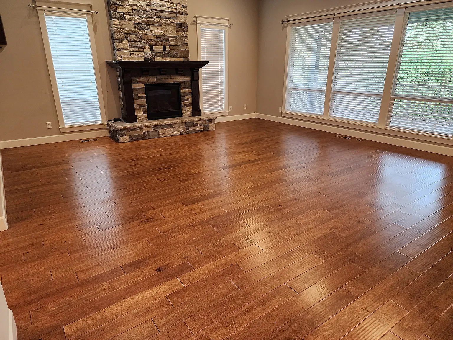 4 bed, 3200 sqft, $4,000 — Photo 4