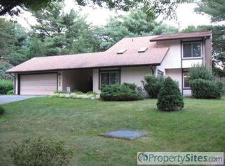 9 Harkness Ct, Gaithersburg, MD 20879