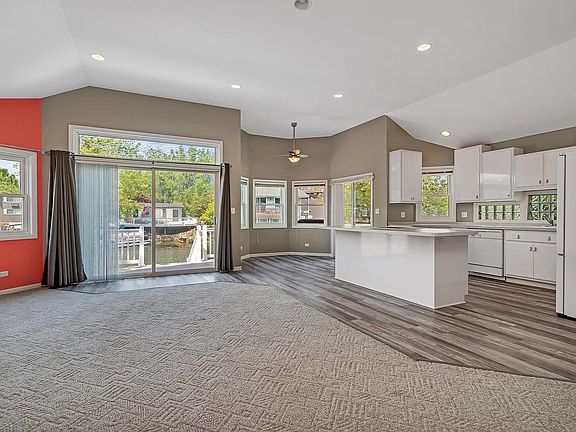 4th image of 230 Fossil Cove Ln