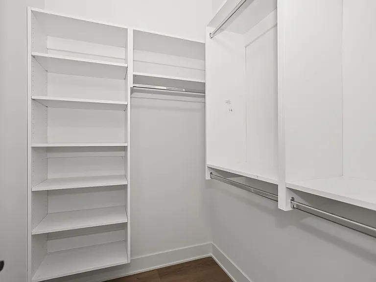 The Evergreen Lofts — Photo 32