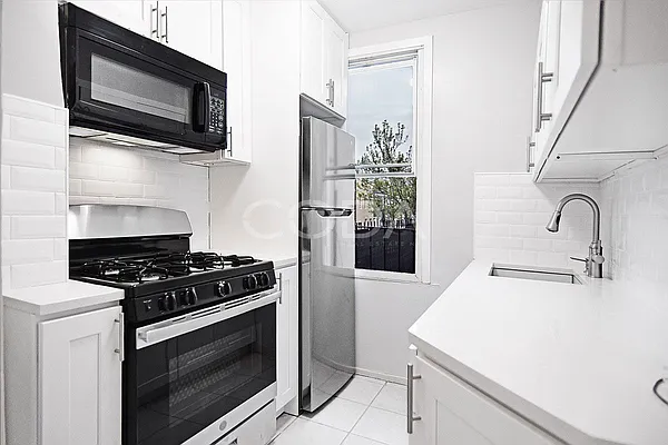 Rented by Coda Real Estate NYC | media 8