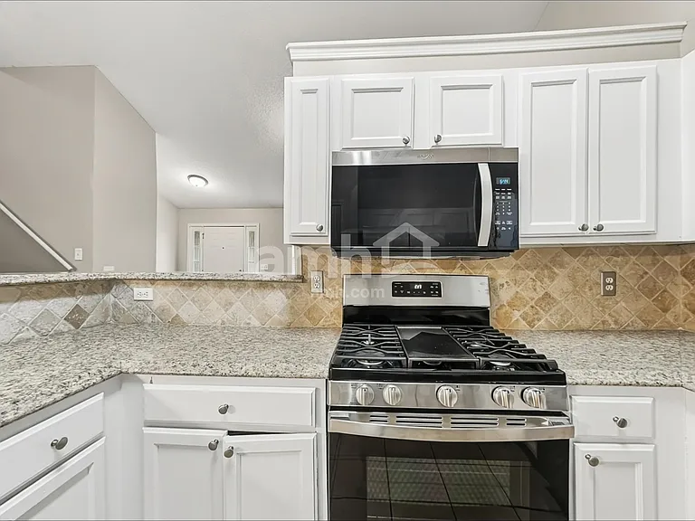 3276 Peach Ct NW — Photo 3