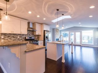 3322 W 3rd St, Anacortes, WA 98221