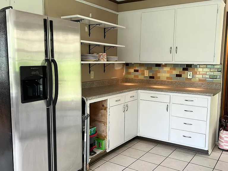 118 Rathbone Rd — Photo 8