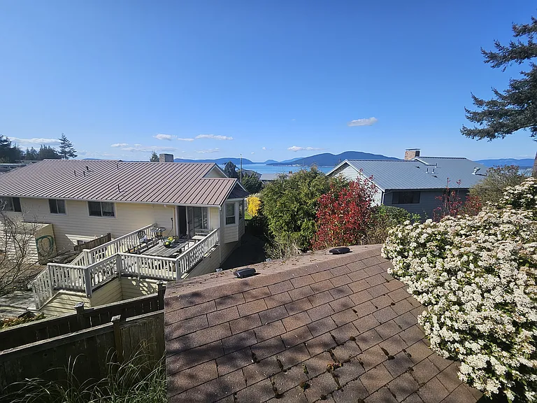 4402 Glasgow Way — Photo 41
