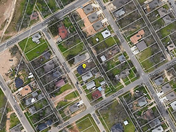 5th image of 913 Hubert St