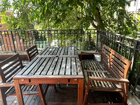 Rented by Nest Seekers International | media 16