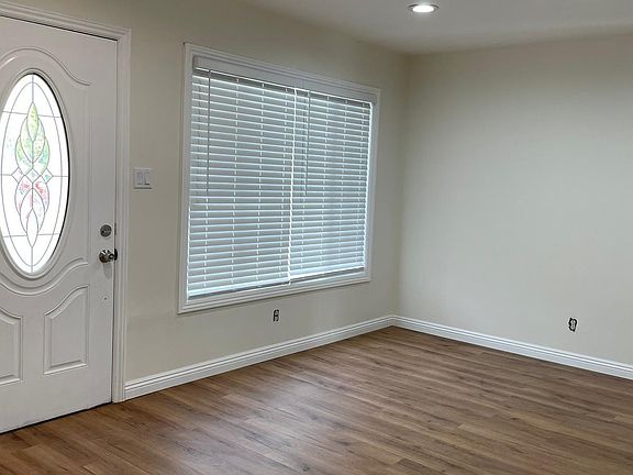 3rd image of 14142 Joanbridge St
