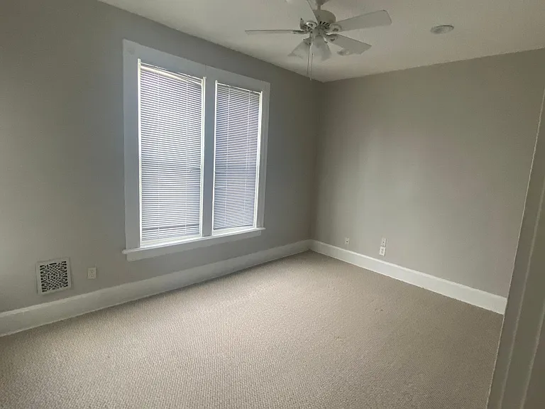 80 King Ave — Photo 50