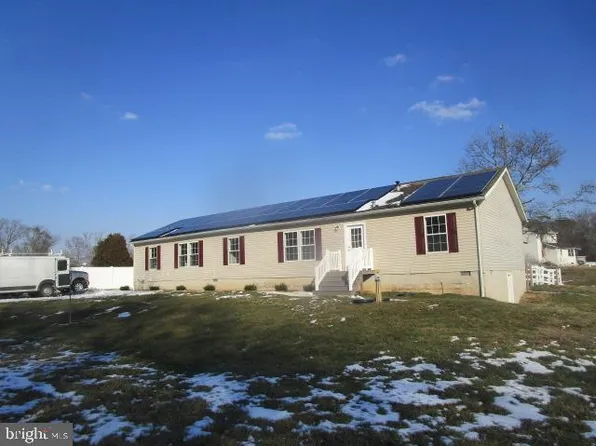 71 Hollis Cir, Elkton, MD 21921