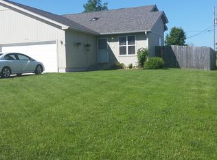 3431 SE Walnut Dr, Topeka, KS 66605