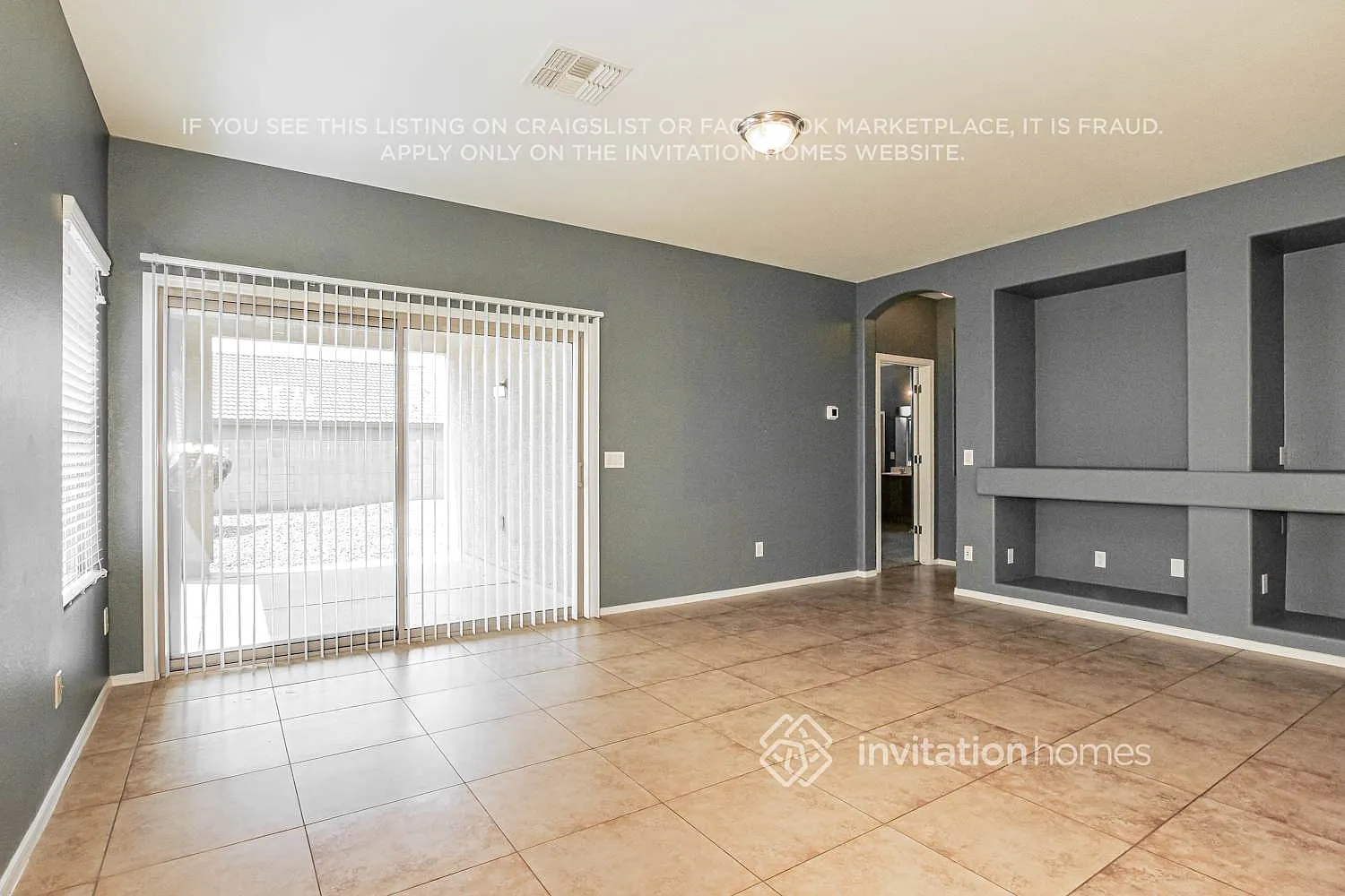 14611 W Acapulco Ln Surprise, AZ 85379 — Photo 4