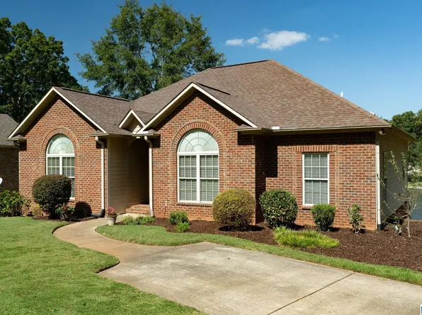 70 Noahs Dr, Pell City, AL 35128