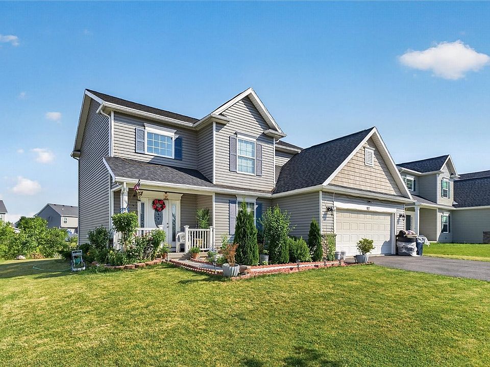 1st image of 97 Candleford Hts