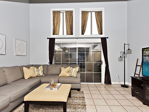 4th image of 1710 S Mountain Ave APT C
