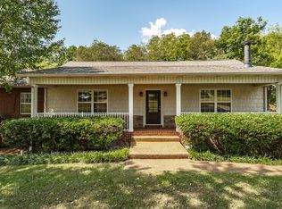 1002 Hearthside Ct S, Hendersonville, TN 37075