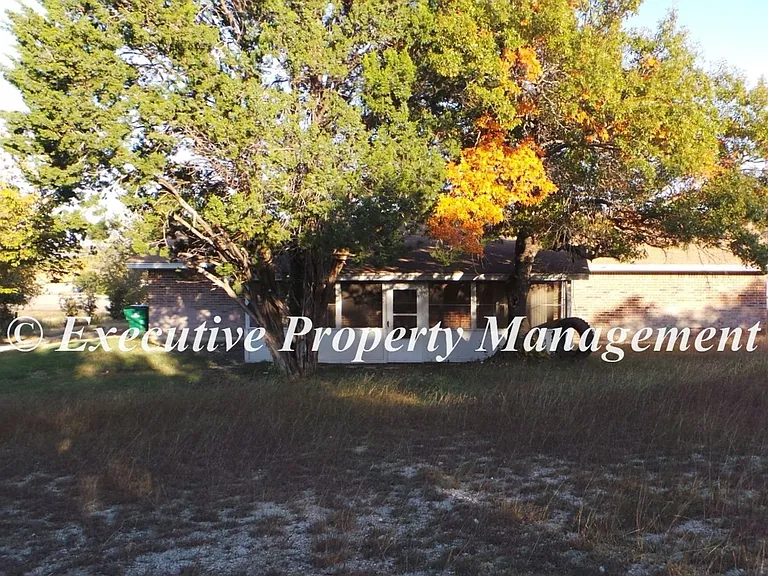 7544 FM 2657 — Photo 18