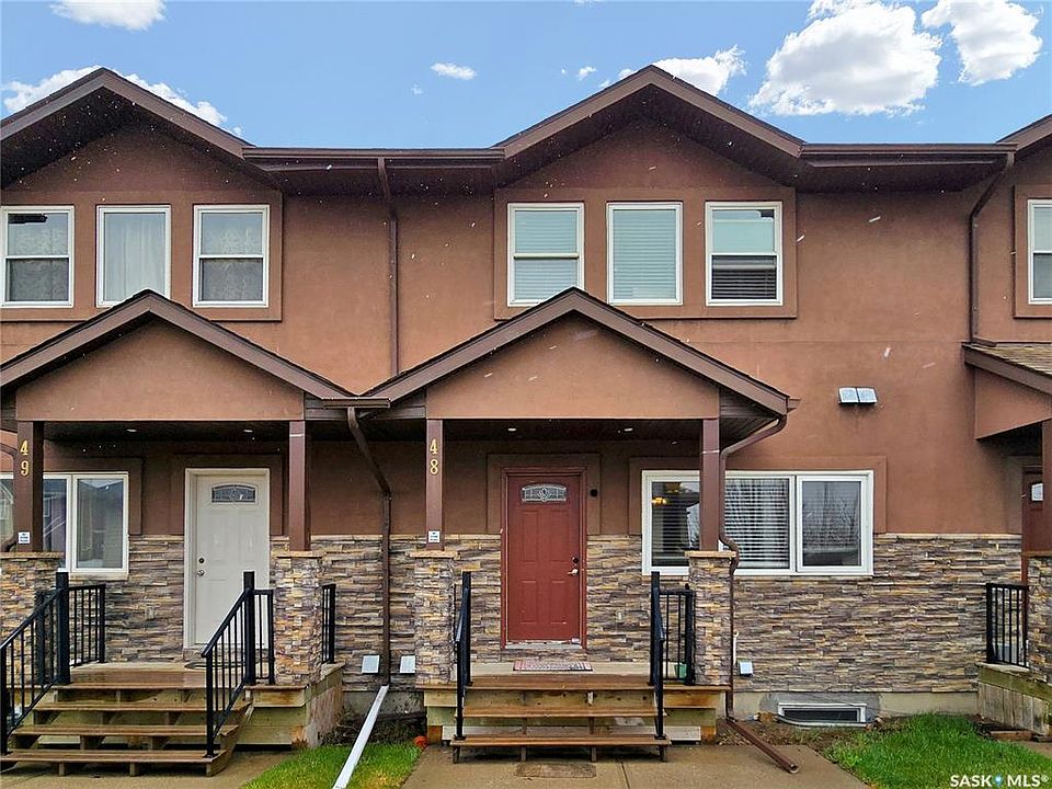 1st image of 1703 Patrick CRESCENT