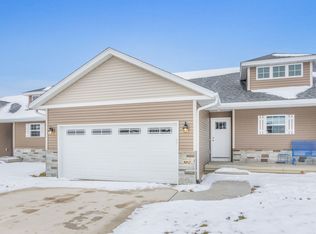 3008 Sherwood Dr, Marion, IA 52302