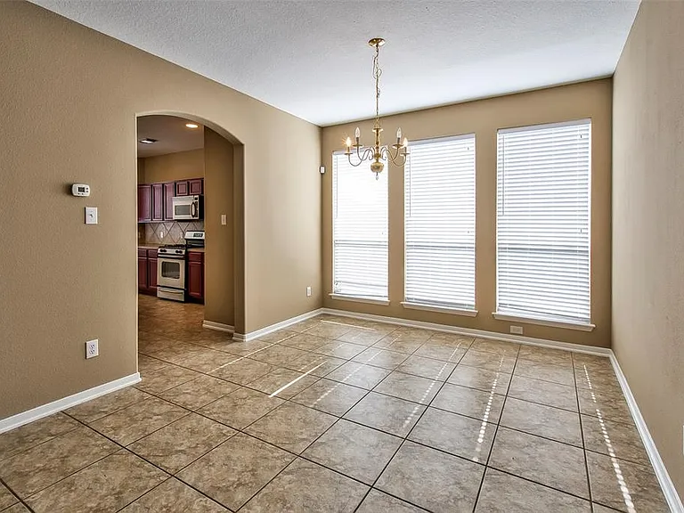 4014 Wren Brook Ct — Photo 6