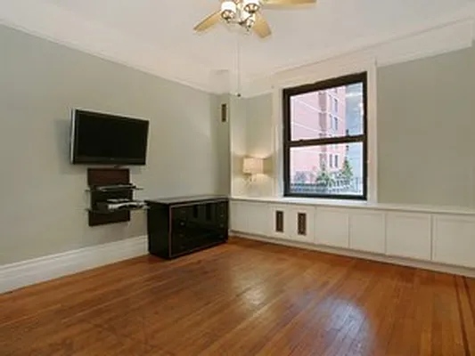 Rented by Corcoran | media 19